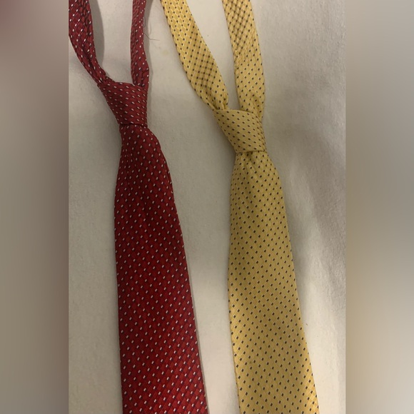 Classic Red and Yellow Patterned Ties - Picture 3 of 16